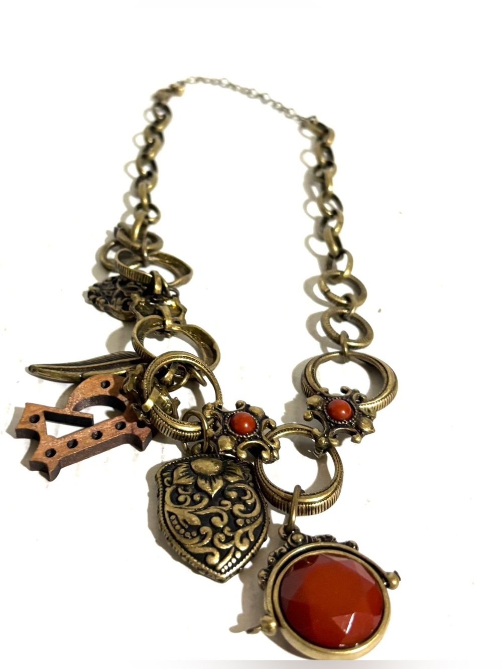 Vintage Charm Statement Necklace with Coral Accents - Picture 2 of 2